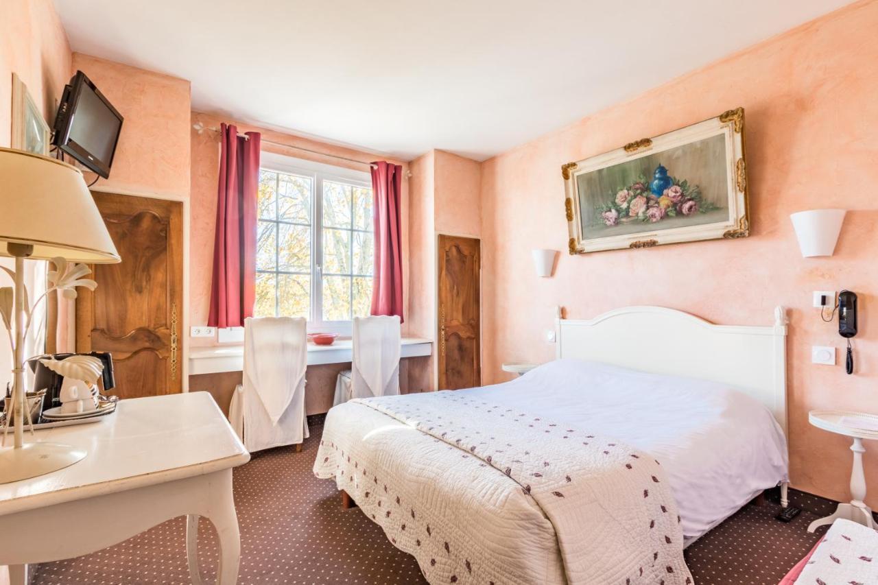 Le Manoir De L'antiquite Hotel 3*