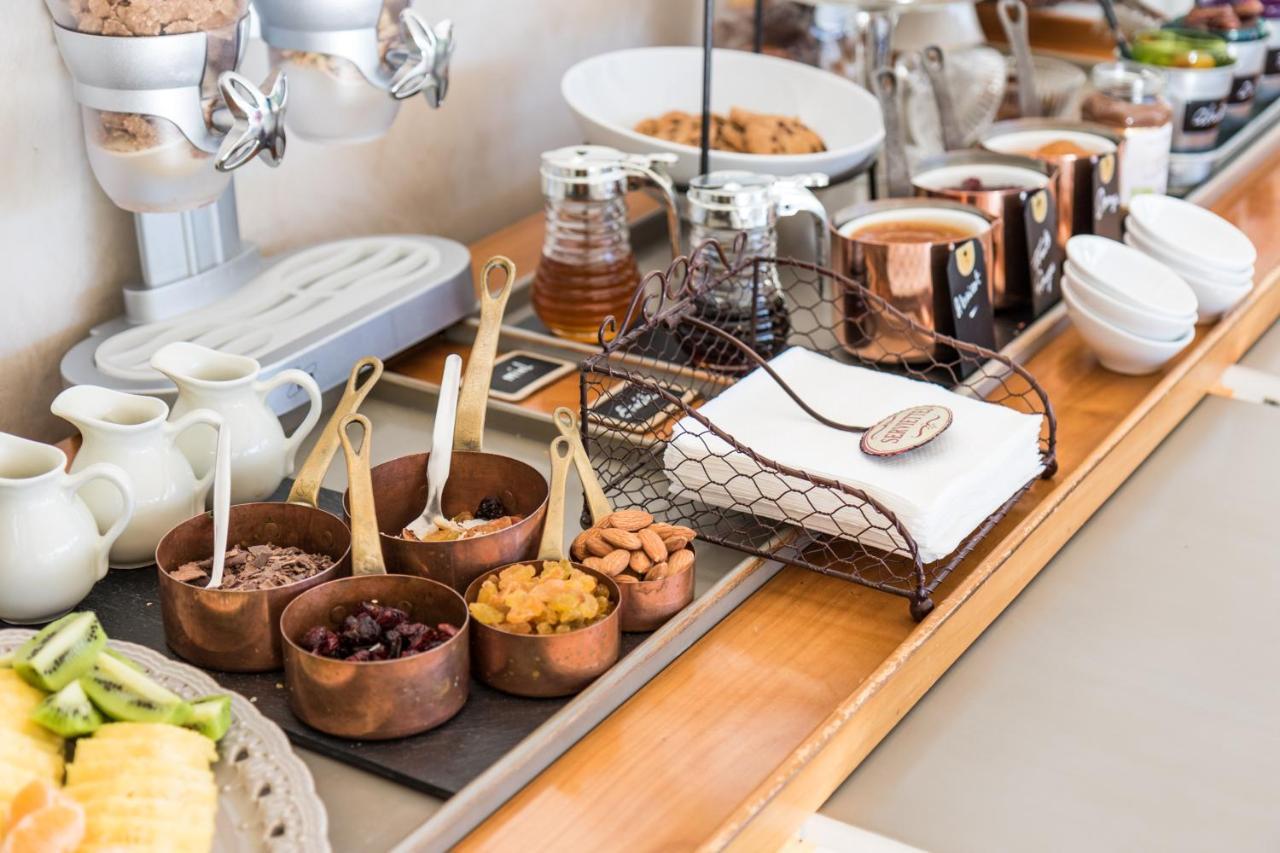 Le Manoir De L'antiquite Hotel Challans
